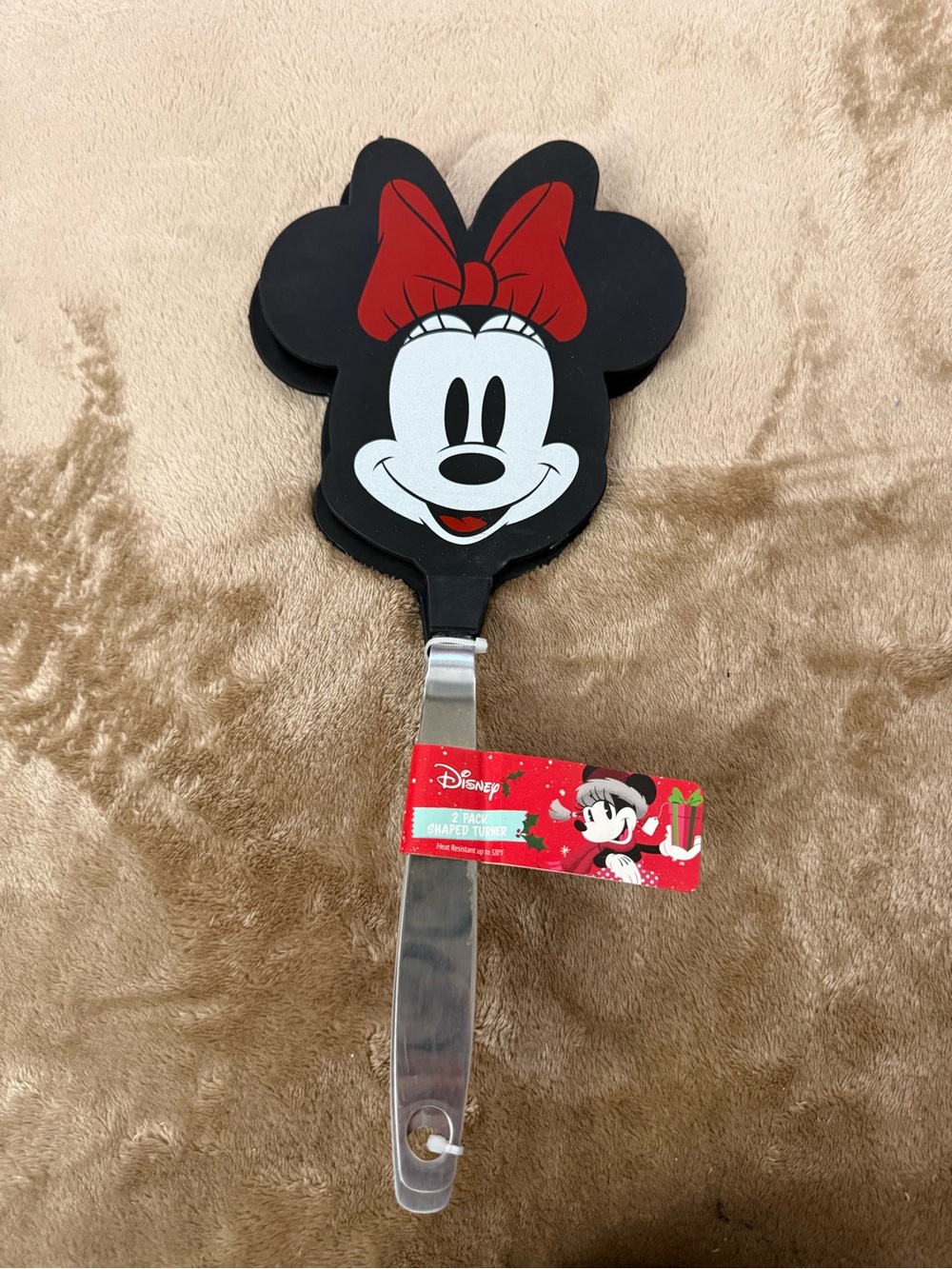 Disneys Minnie Mouse 2pk Shaped Spatulas